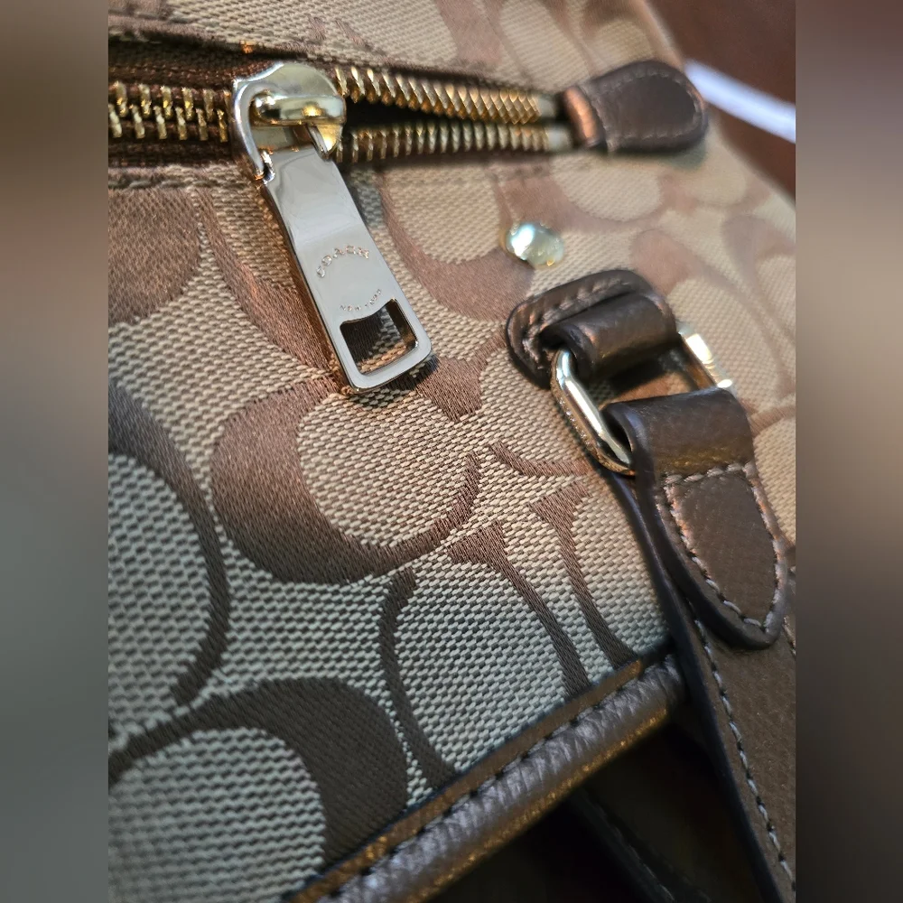 Coach Signature Canvas Brown Tote Bag